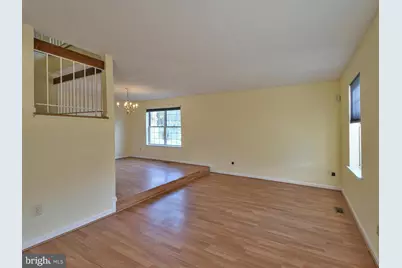 7906 Kara Court, Greenbelt, MD 20770 - Photo 9