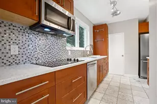 33 Ridge Rd, Greenbelt, MD 20770 - Photo 9