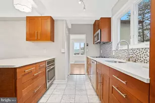 33 Ridge Rd, Greenbelt, MD 20770 - Photo 7