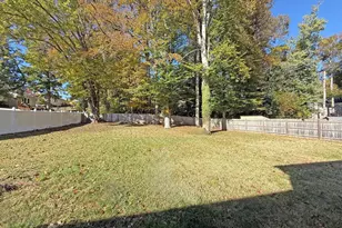 8407 Berwick Rd, Upper Marlboro, MD 20772 - Photo 11