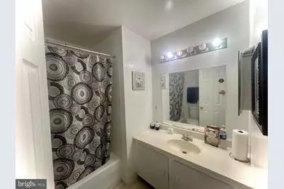 3507 Lupine Court #1E, Hyattsville, MD 20784 - Photo 17