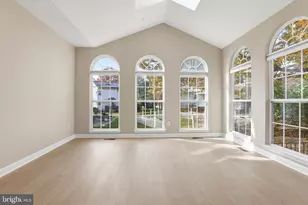 5704 Lyngate Ct, Lanham, MD 20706 - Photo 15