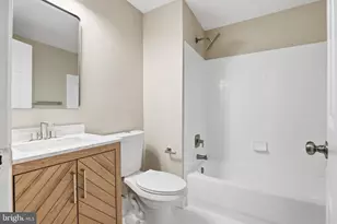 5704 Lyngate Ct, Lanham, MD 20706 - Photo 33