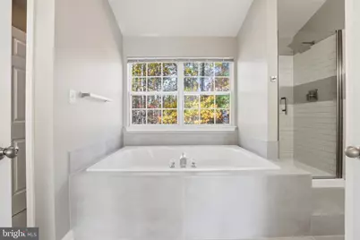 5704 Lyngate Court, Lanham, MD 20706 - Photo 23