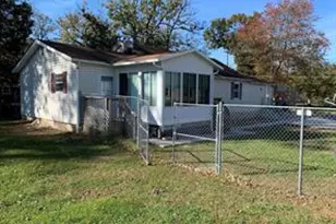 2608 Sansbury Rd, Upper Marlboro, MD 20774 - Photo 31