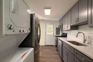 7521 Allendale Dr, Landover, MD 20785 - Photo 11