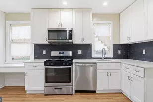 1315 Chapelwood Ln, Capitol Heights, MD 20743 - Photo 9