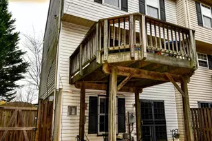 6101 W Hil Mar Cir, District Heights, MD 20747 - Photo 17