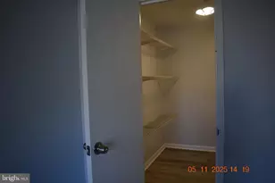 6926 Hanover Pkwy, Greenbelt, MD 20770 - Photo 9