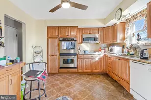 4605 Westridge Pl, Temple Hills, MD 20748 - Photo 17