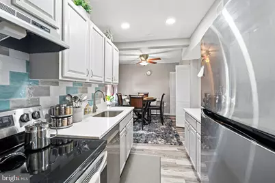 7728 Hanover Parkway #304, Greenbelt, MD 20770 - Photo 5