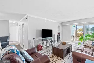 7728 Hanover Pkwy, Greenbelt, MD 20770 - Photo 11