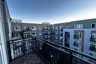 145 Riverhaven Dr, Oxon Hill, MD 20745 - Photo 19