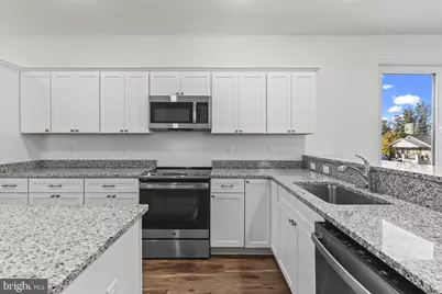 725 60th Place, Capitol Heights, MD 20743 - Photo 11