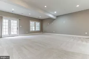 4927 Collingtons Bounty Dr, Bowie, MD 20720 - Photo 33