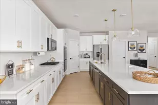 423 Mdw Crk Dr, Bowie, MD 20716 - Photo 13