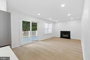 402 Red Leaf Ct, Upper Marlboro, MD 20774 - Photo 7