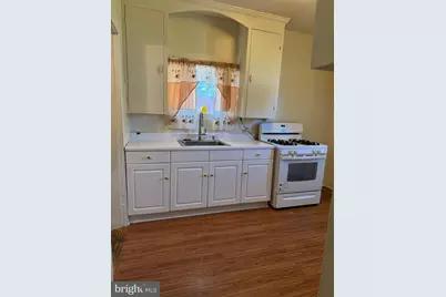 204 68th Place, Capitol Heights, MD 20743 - Photo 3