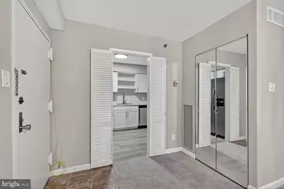 9200 Edwards Way #811, Hyattsville, MD 20783 - Photo 3