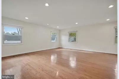 2504 Korvale Lane, Bowie, MD 20715 - Photo 9