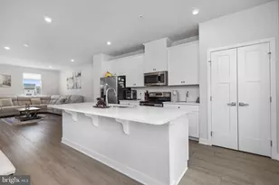 1109 Patuxent Greens Dr, Laurel, MD 20708 - Photo 11