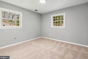 6908 Greenwood Dr, Glenn Dale, MD 20769 - Photo 27