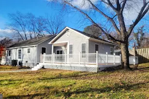 8823 Maple Ave, Bowie, MD 20720 - Photo 47