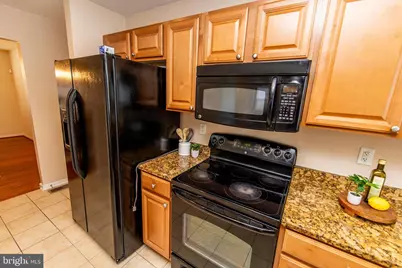 13400 Oaklands Manor Drive, Laurel, MD 20708 - Photo 17