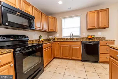 13400 Oaklands Manor Drive, Laurel, MD 20708 - Photo 15