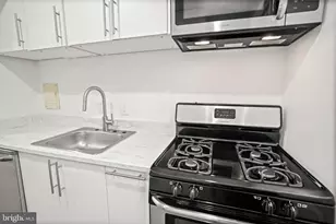 3821 Hamilton St, Hyattsville, MD 20781 - Photo 11