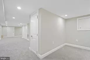 9217 Fowler Ln, Lanham, MD 20706 - Photo 55