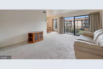 6952 Hanover Parkway 2 (#200), Greenbelt, MD 20770 - Photo 3