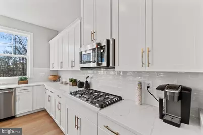 2932 Blue Skies Lane, Upper Marlboro, MD 20774 - Photo 15