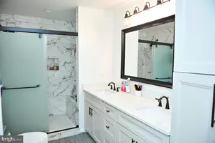 6711 Village Park Dr, Greenbelt, MD 20770 - Photo 13