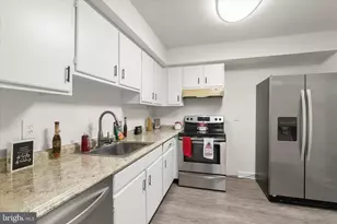 9200 Edwards Way, Hyattsville, MD 20783 - Photo 13