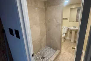 6112 Armor Dr, Clinton, MD 20735 - Photo 11