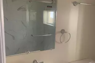 6417 Knollbrook Dr, Hyattsville, MD 20783 - Photo 17