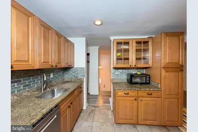 12604 Applecross Drive, Clinton, MD 20735 - Photo 11