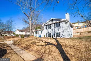 7306 Gavin St, Hyattsville, MD 20784 - Photo 3