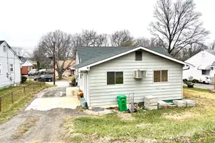 9007 Varnum St, Lanham, MD 20706 - Photo 7