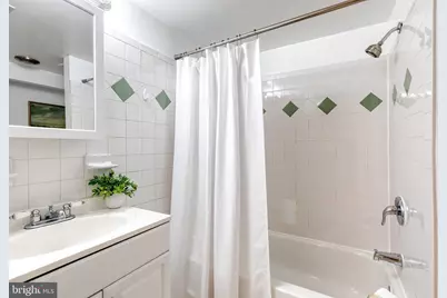 5015 Iroquois Street, College Park, MD 20740 - Photo 31