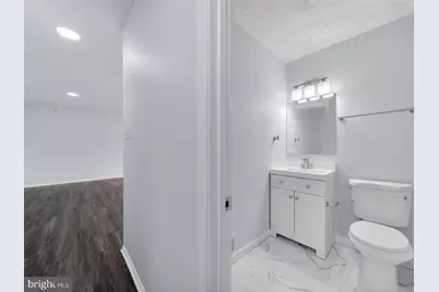 201 Royal Oak Circle, Hyattsville, MD 20785 - Photo 17