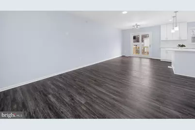 201 Royal Oak Circle, Hyattsville, MD 20785 - Photo 9