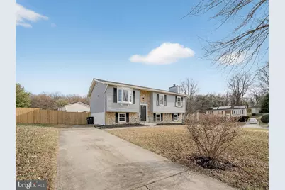 201 Royal Oak Circle, Hyattsville, MD 20785 - Photo 1