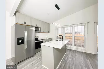 6005 Middleton Lane, Temple Hills, MD 20748 - Photo 7