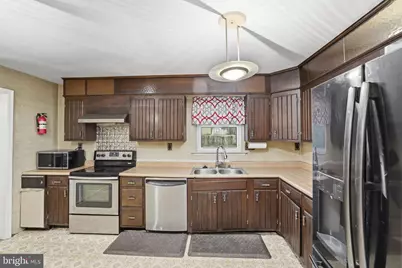 12101 Hunterton Street, Upper Marlboro, MD 20774 - Photo 5