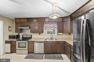 12101 Hunterton St, Upper Marlboro, MD 20774 - Photo 5