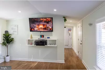 2000 Grovewood, Capitol Heights, MD 20731 - Photo 3