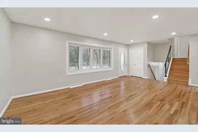 4700 Dublin Drive, Suitland, MD 20746 - Photo 9