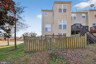 8401 Old Colony Dr S, Upper Marlboro, MD 20772 - Photo 29